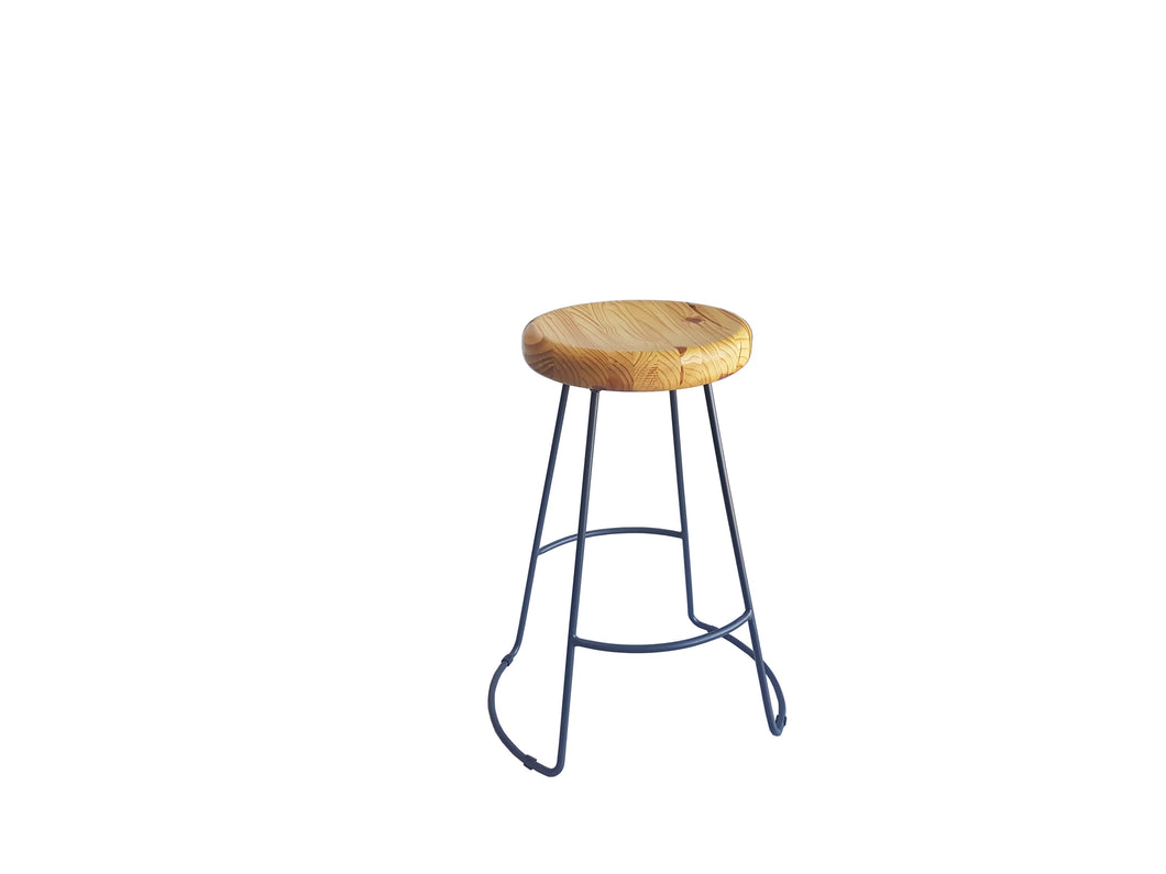 Metal Bar Stool - Round Wooden Seat