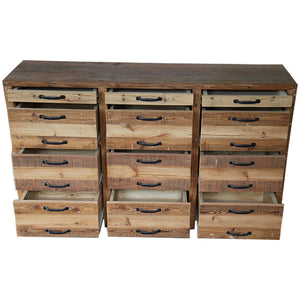 Chest of drawers / Server
