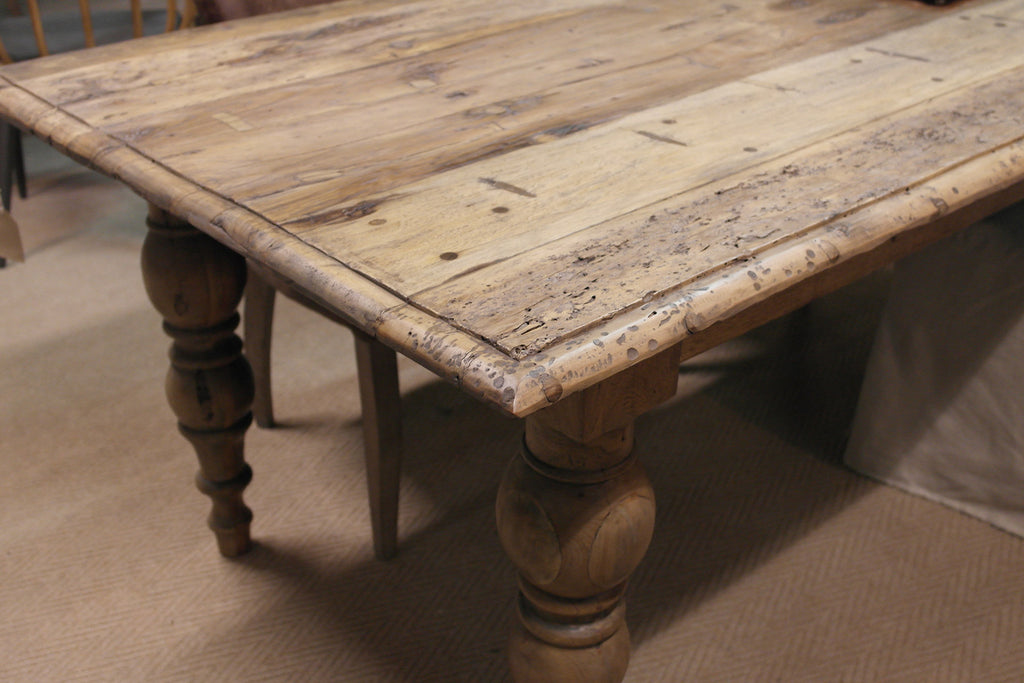 Jacaranda Teak Dining Table top close up
